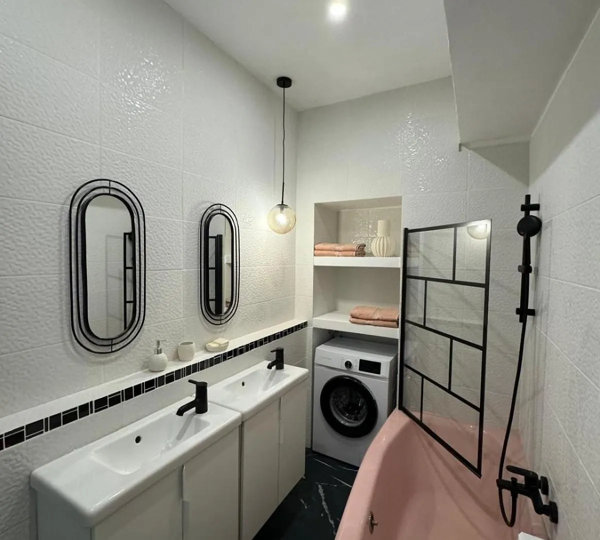 Apartment Spacieux, Plein Centre Refait A Neuf Vienne